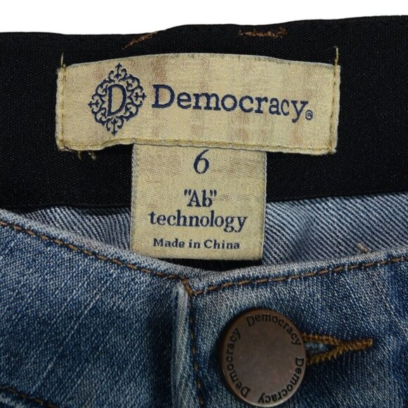 Democracy Ab Solution Denim Shorts Cut off Size 6 Medium Blue Wash - Picture 3 of 8